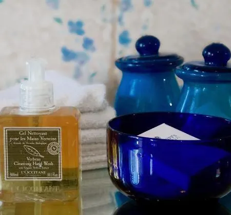 Lantställe Rossnaree House *