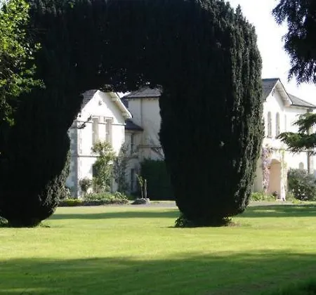 Rossnaree House