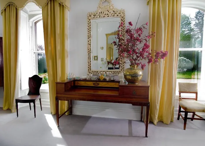 בית כפרי Rossnaree House *