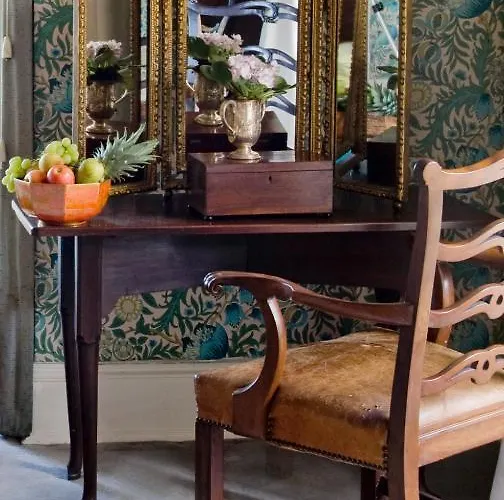 בית כפרי Rossnaree House סליין